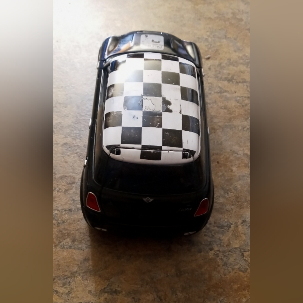Black Mini Cooper Style Car Model with Checkered Roof - Automotive Decor 1/24 - Picture 6 of 10